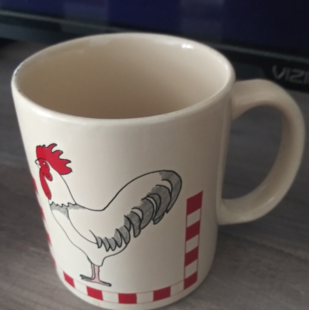 Chicken design coffee cup